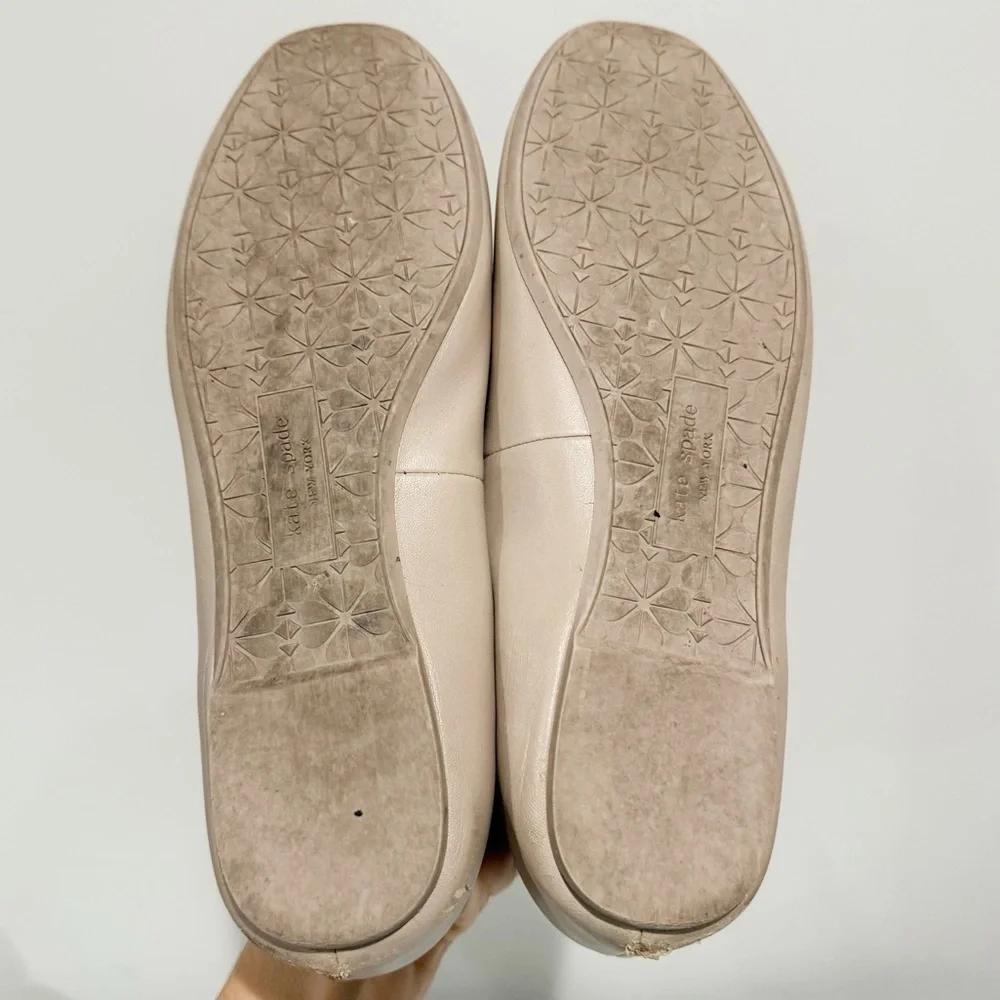 KATE SPADE Kait Flats Classic Preppy Coastal Size 9